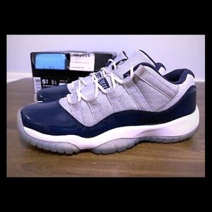 Nike Air Jordan 11 Low Georgetown